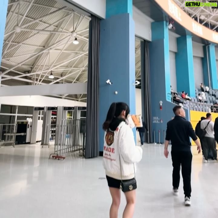 Christine Lo - 3 Likes - 第一次的CBA🙂↕️