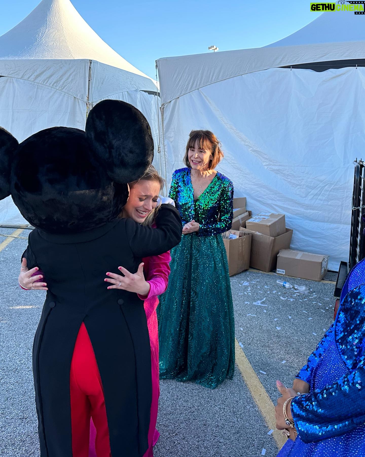 Christy Altomare - 19.9K Likes - I met him … I finally met him… and it was everything I dreamed and more…my heart 💕 🥹🙃😉@thedisneyprincesses @iamsusanegan @shoba_narayan @syndeewinters @disneyconcerts