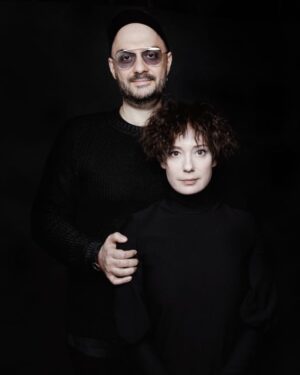 Chulpan Khamatova Instagram - Dead line надежды.
Мы сегодня на «красной линии».
Творчество невозможно без свободы. Свобода-есть его суть. Нет свободы - нет творчества.
Каким будет пространство театра после вынесения приговора? Пространством, где каждый участник должен оглядываться , не вывалился ли он за рамки допустимого, согласованного высказывания? Это не театр, это агитпроп. 
Агитпроп будет, культуры нет. @kirillserebrennikov