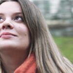 Chulpan Khamatova Instagram - Любимая!!!! Вера @bolshe_nikogda !!! Какое счастье, что ты есть у нас всех. Спасибо, что так щедро делишься своим талантом, душой и сердцем. Это стихотворение Вера написала специального для того, чтобы мы могли поздравить благотворителей @podarizhizn с Новым Годом и выразить всем вам свою благодарность этим подарком! С наступающим, дорогие и любимые благотворители, друзья фонда @podarizhizn Посмотрите и послушайте наш вам подарок, которые создали для вас удивительные, чуткие, талантливые люди: @bolshe_nikogda @timsheffer @dop_rey_vavilenkov @ikratka и @tarasovavera2012