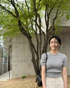 Chun Young-min Instagram - 🩶❤️