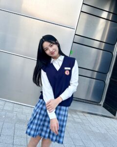 Chun Young-min Most Liked Photos and Posts
