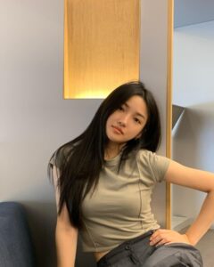 Actress Chun Young-min HD Instagram Photos and Wallpapers October 2023