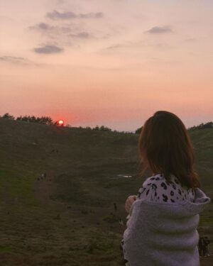 Chung Yoon-hye Instagram - #금오름 #제주도 #sunset