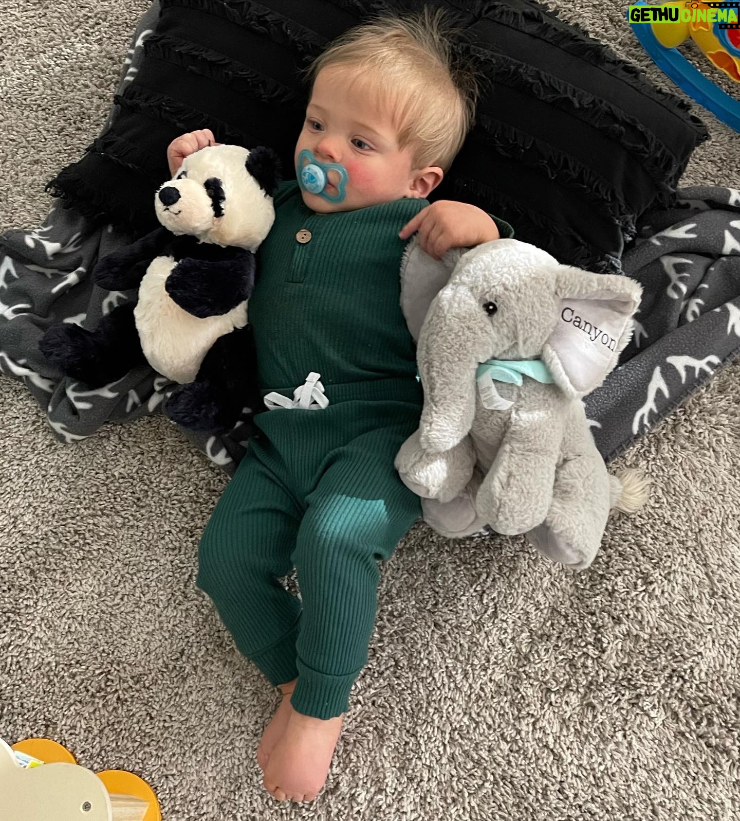 Ciara Hanna - 4.3K Likes - A little late but our Canyon is 10 months!!!!
He wouldn’t stay still for the blanket picture hahah SO YOU GET RANDOM PHOTOS OF CANYON FROM THE PAST MONTH! LOVE YOU BINKY
