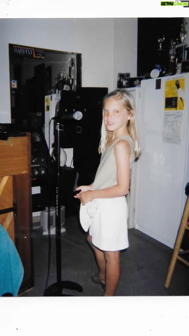 Ciara Hanna - 5.1K Likes - As far back as I can remember… I wanted to be an entertainer. I am so blessed to do what I love. I am forever grateful for all the opportunities I have been given and all the amazing productions I have been apart of. Cheers to never giving up and chasing your dreams 💛