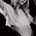 Ciara Hanna Instagram - I’m constantly in awe of the body of a woman. My body is a warrior. It has gone through more then people know AND created a living human being. And yet somehow it still rocks it. 👊🏻 this post is a thank you to my body for carrying me through tough times and to remind you all to CELEBRATE WHAT GOD GAVE YOU!💗