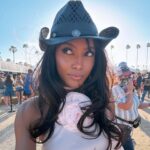 Ciara Miller Instagram - I’ve never picked out an outfit so easily @victoriassecret #vspartner #vsfestivalseason