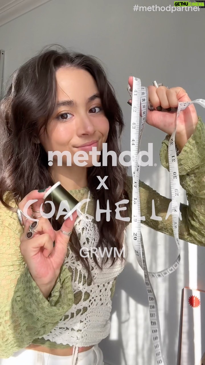 Ciara Riley Wilson Instagram - come along with me as I design my Coachella outfit inspired by @methodproduct’s daily zen shampoo and conditioner! infused with notes of cucumber, green tea and seaweed – it was the perfect inspo to create my new fit💚 #methodpartner #ad
