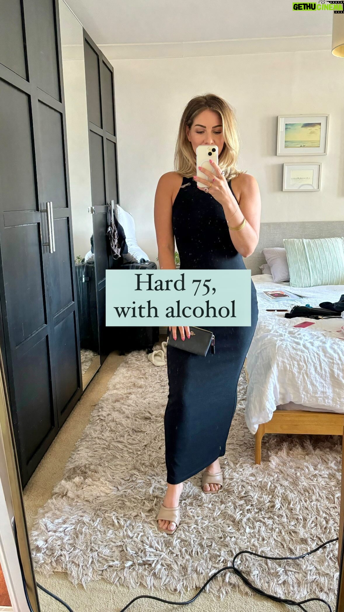 Cici Coleman Instagram - Hard 75, Day 13 (with alcohol) I nearly delayed doing this hard 75 challenge because I had two brunches in the diary. 🍸 One of the rules of the Hard 75 is to avoid alcohol. I didn’t want to delay starting any longer, so I decided to do it anyway and give myself two passes. The point of the hard 75 is to challenge yourself & by having some rules in place it helps you stay focused. If you are wanting to start the hard 75, don’t forget you can make your own rules up. As long as you feel challenged, it’s a win. My rules are below: 2 x 45 min workouts per day (one has to be outdoors. Walking is included) 2.5 liters of water per day Read 10 pages of a non-fiction book every day No cookies, cakes or crap