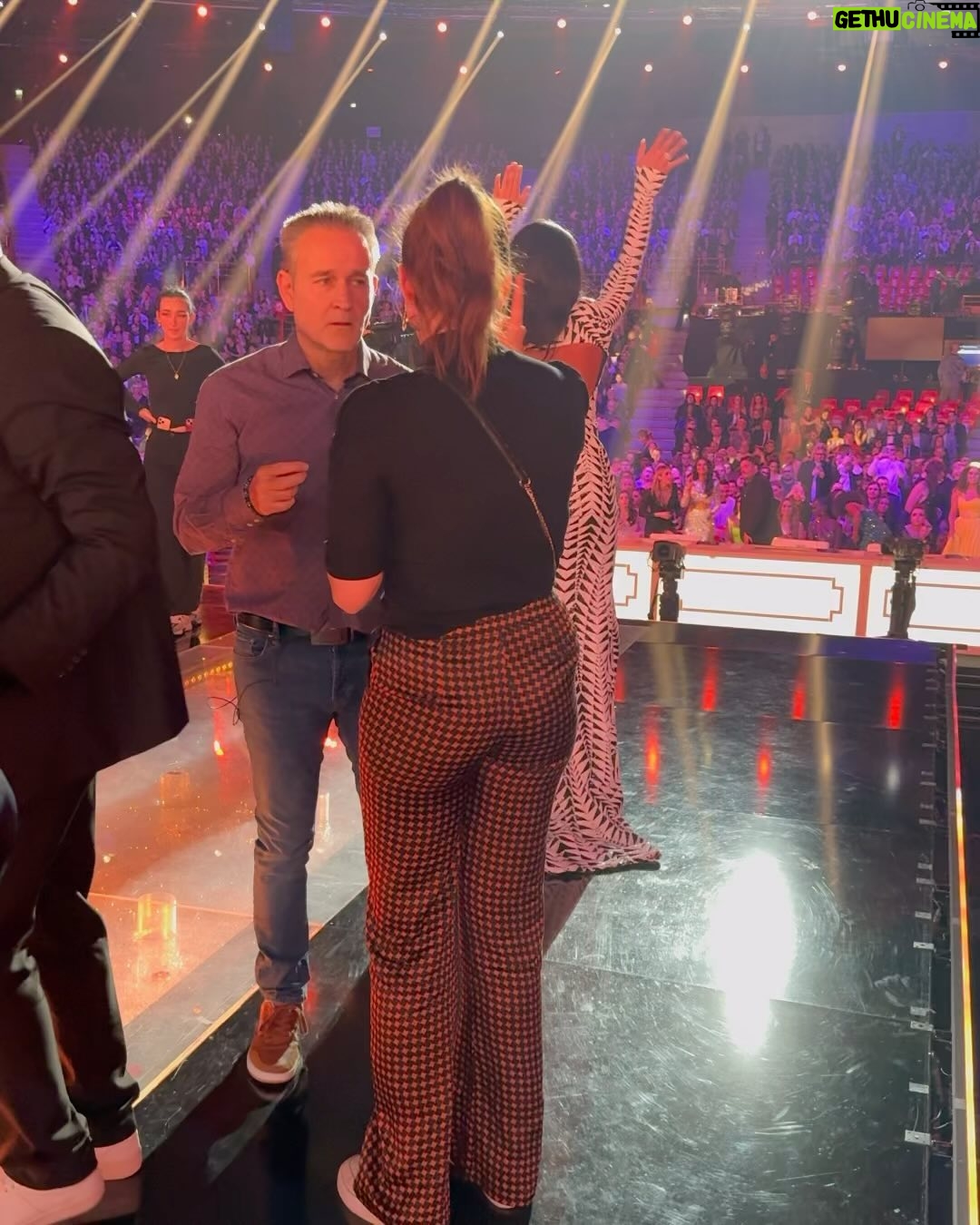 Cindy Fabre - 19K Likes - MISS FRANCE 2024 c’est maintenant!
On s’amuse, on profite, on partage, je vous aime!!!
#love #missfrance #election #miss #tf1
@tf1 @aurore_stylist @bijouteriegautheron @missfranceoff @recarlo @stephane_bianca_paris_