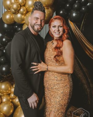 Cindy Sander Instagram - Merci à toutes les personnes qui étaient présentes pour célébrer mon anniversaire ce fut un moment mémorable 
Bien sûr, d’autres photos suivront @madame.santoro @pierreyvesduchesne @mi_kascouille @gary.jarny @enzo_br_1 @gaelleemma @monsieur_keto @amandaabagima_nutrition
crédit photo @ludovic.faivre.photographe