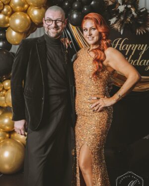 Cindy Sander Instagram - Merci à toutes les personnes qui étaient présentes pour célébrer mon anniversaire ce fut un moment mémorable 
Bien sûr, d’autres photos suivront @madame.santoro @pierreyvesduchesne @mi_kascouille @gary.jarny @enzo_br_1 @gaelleemma @monsieur_keto @amandaabagima_nutrition
crédit photo @ludovic.faivre.photographe