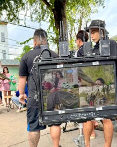 Cindy Diễm Mii Instagram - Quày quay quay quay 🎬🎬 Đợi xem phim mới nha cả nhà ơii 🤗🫶🏻 #HANI #NGHENOITIENG