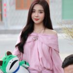 Cindy Diễm Mii Instagram - Quày quay quay quay 🎬🎬 Đợi xem phim mới nha cả nhà ơii 🤗🫶🏻 #HANI #NGHENOITIENG
