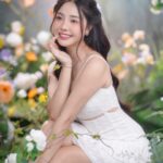 Cindy Diễm Mii Instagram - Tặng anh bó hoa Hoa một cái nhun 😚