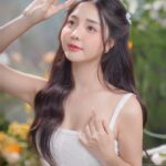 Cindy Diễm Mii Instagram - Tặng anh bó hoa Hoa một cái nhun 😚