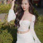 Cindy Diễm Mii Instagram - Nghe nói anh thích nụ cười của em 🌻