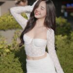 Cindy Diễm Mii Instagram - Nghe nói anh thích nụ cười của em 🌻