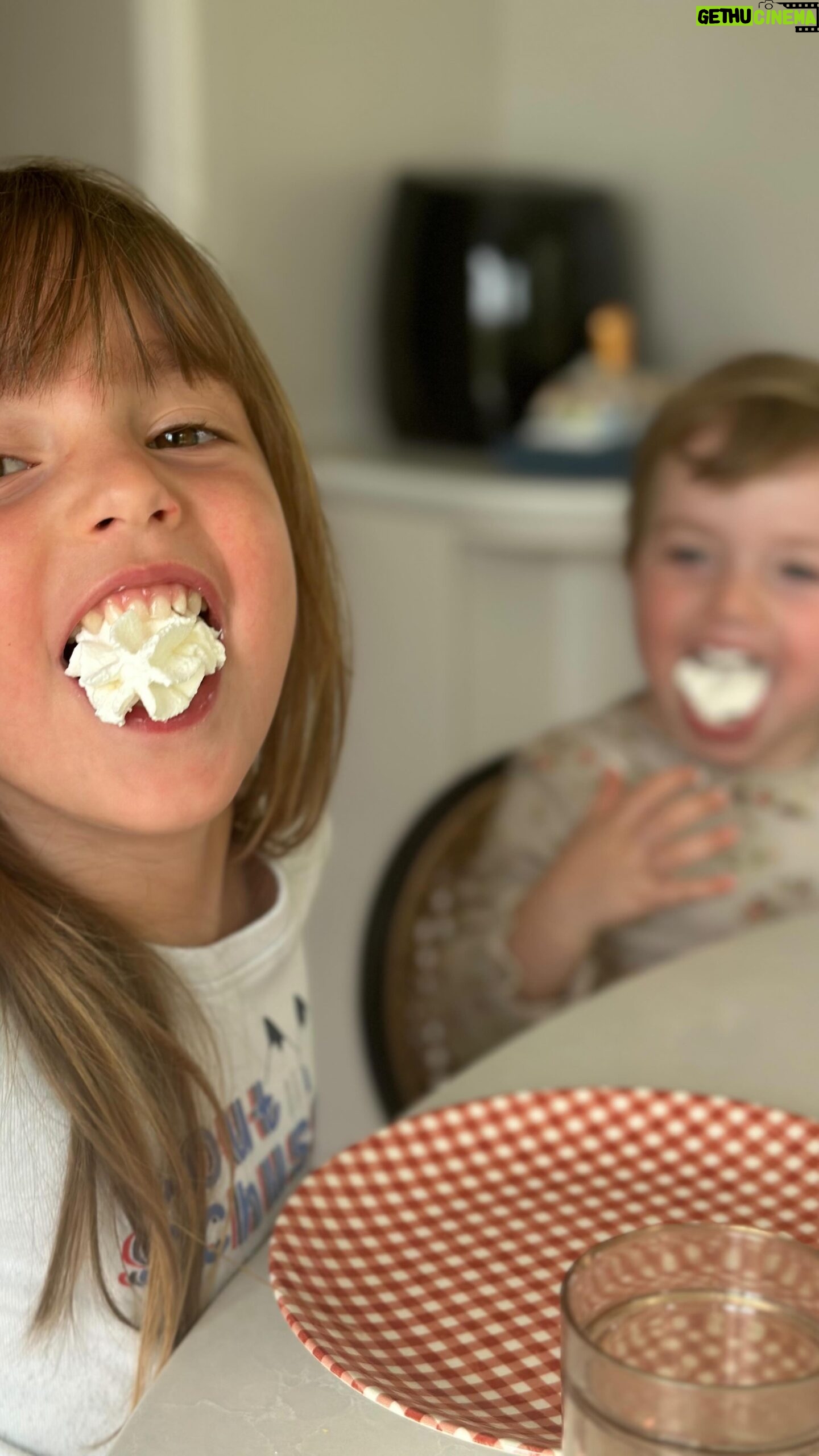 Cindy Poumeyrol Instagram - Acte 2 : le partage On inverse les rôles