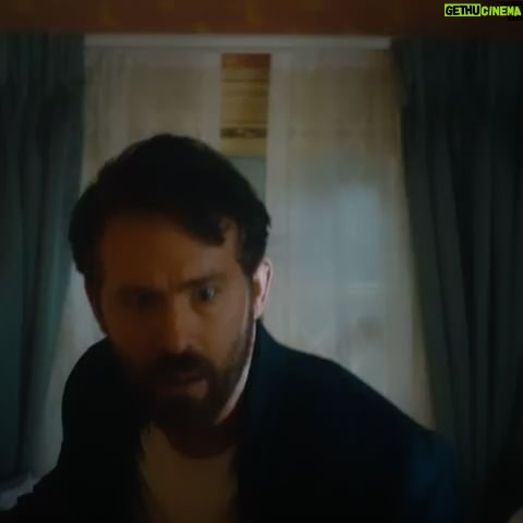 Cindy Poumeyrol Instagram - Vous connaissez ma passion pour le cinéma, d’ailleurs j’ai à coeur de la partager avec mes filles et donc voici une nouveauté signée @paramountpicturesfrance « Blue&Compagnie, le monde des amis imaginaires » avec notre bien aimé Ryan Reynolds. Une aventure magique et familiale à ne surtout pas manquer ! Tenez vous prets, ça sort au cinéma en 2024 🎬 🔥 Slide pour decourvrir la bande annonce ✨ Je compte sur vous pour mettre en commentaires vos histoires avec vos imaginaires 🙏 🤩 #BlueEtCompagnie Publicité