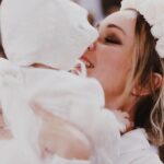 Cindy Poumeyrol Instagram - Baptême Alba&Victoire Merci à @marievaubourgeix d’avoir immortalisé ce moment 📷 Mua @audrey.h.bordeaux #enfantdedieu #bapteme