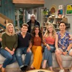 Cinthya Carmona Instagram - We were directed by legends this season on #PrettySmart 1.Pamela Fryman 2.Phill Lewis 3.Richie Keen 4.Jody Hahn 👏🏽💥THE BEST !! Have you watched the show ?! Check out Pretty Smart on @netflixisajoke