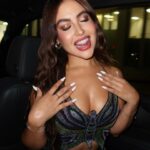 Cinthya Carmona Instagram - A moment for this look in #Miami 💎 📷: @naominrg Wearing : @iamgia @misslola @quayaustralia @bianca_agrusa