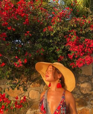 Cinthya Carmona Instagram - En #Barranquilla me quedo 💛💙❤️ The last two months here at home have been nothing short of a dream #Colombia I LOVE YOU !