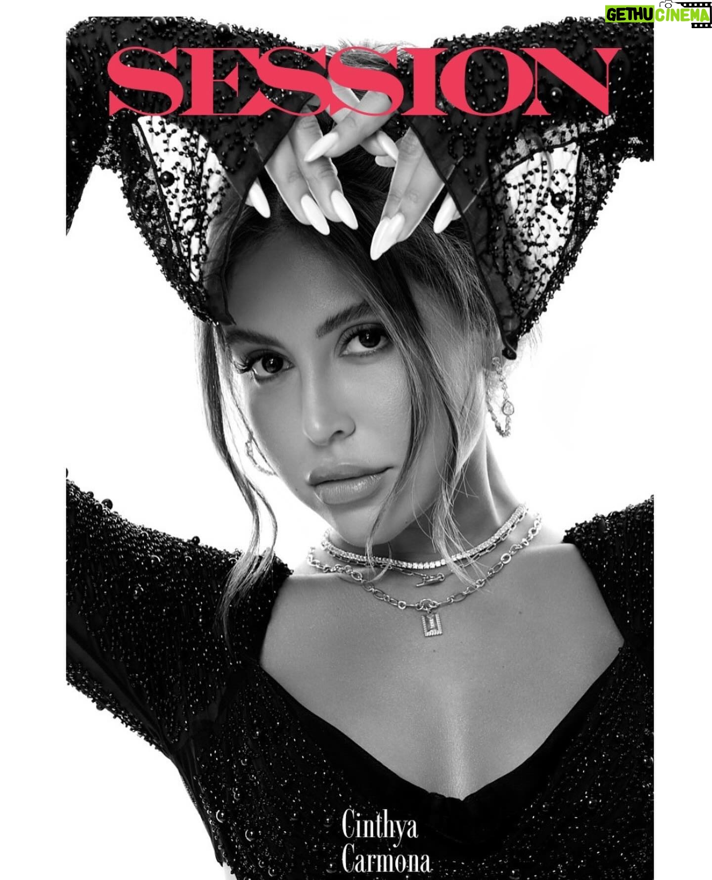 Cinthya Carmona Instagram - Dance will always be my first love. Thanks for capturing that @session.mag ! Fun shoot ! ❤️ 💃🏻 #Energy Photo: @ryanwestphoto Interview: @rebecca.esther.c Styling: @bianca_agrusa Glam: @luzbeauty