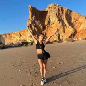 Cintia de Sà Instagram - Séquence des photos - Falaises de Sagres 🇵🇹