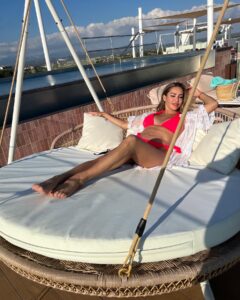 Actress Cintia de Sà HD Instagram Photos and Wallpapers November 2023