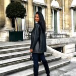 Clémence Botino Instagram - Made it to the @usembassyfrance (again) 😍🇺🇸