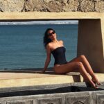 Clémence Botino Instagram - Sunny day in Dakhla 🤍 Maillot @resea_swimwear (offert) Lunette @jimmyfairly (offert) Invitation