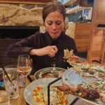 Claire Coffee Instagram – Table for 3, Food for 6 @swyftct, a wood paneled-and-fired dream come true! 

Our order:
Shishitos
Pizza Bianca Potato
Cacio e Pepe
Tomato Salad
Half Wood Fired Chicken
Maine halibut with summer succotash

#530res