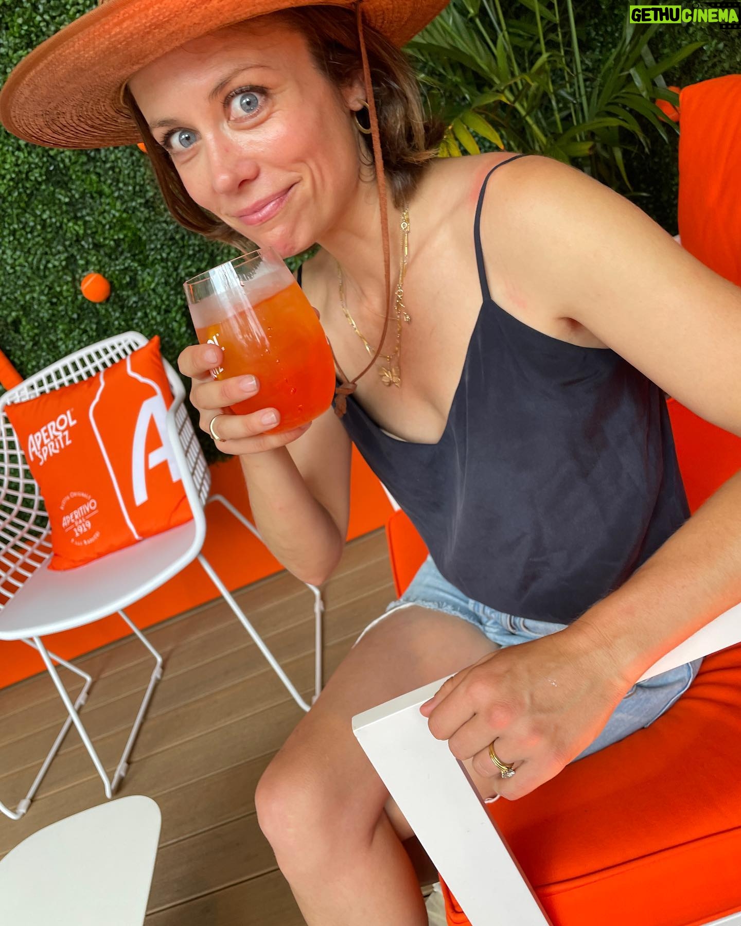 Claire Coffee - 4.8K Likes - US Open 2023!
1. The @carotaboys unmasked!
2. We love a product engagement experience
3. Moment of zen
4. No pics plz
5. #1 Jr Boy in the š!
@usopen