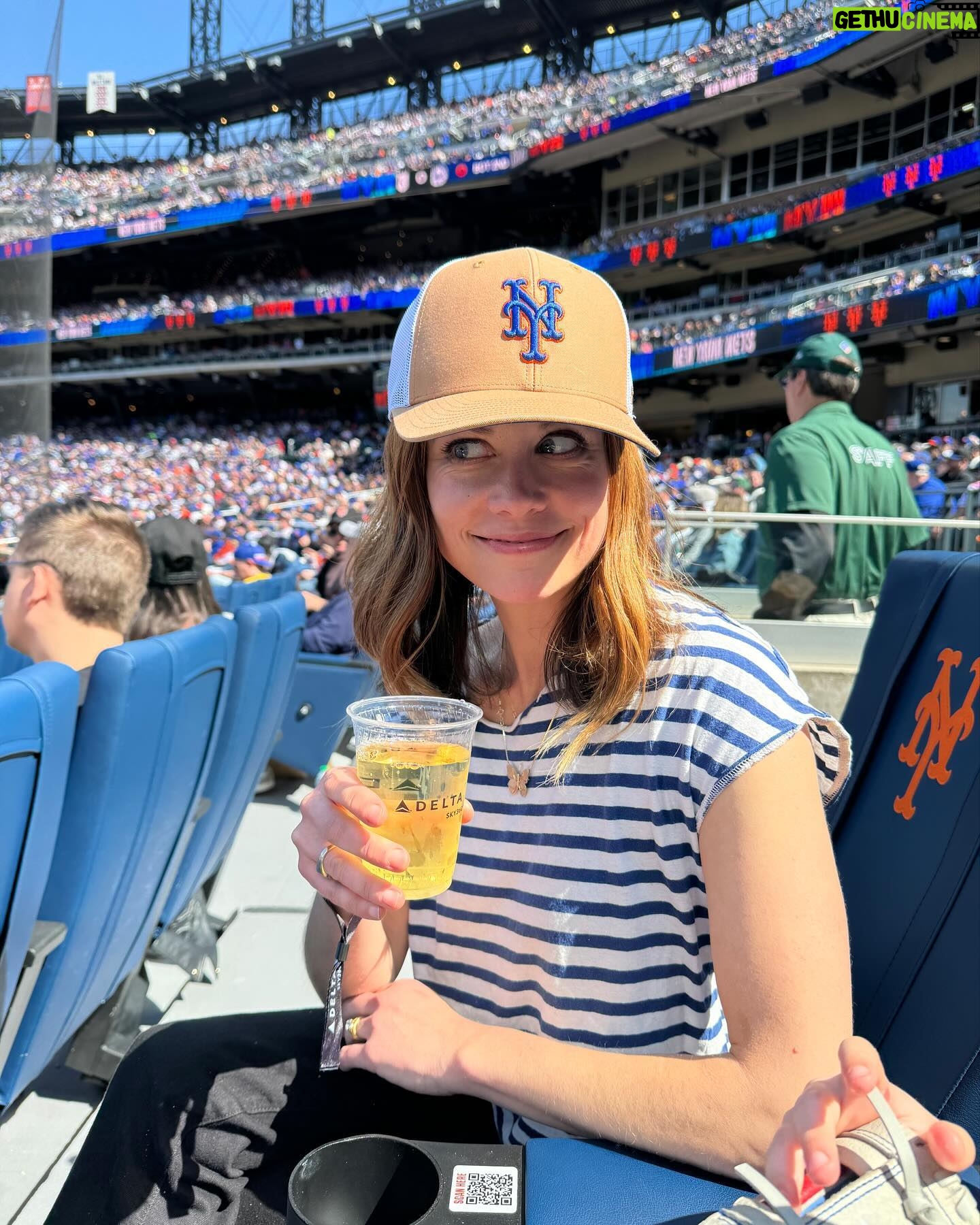 Claire Coffee - 6K Likes - BIRTHDAY BALL!!! @mets