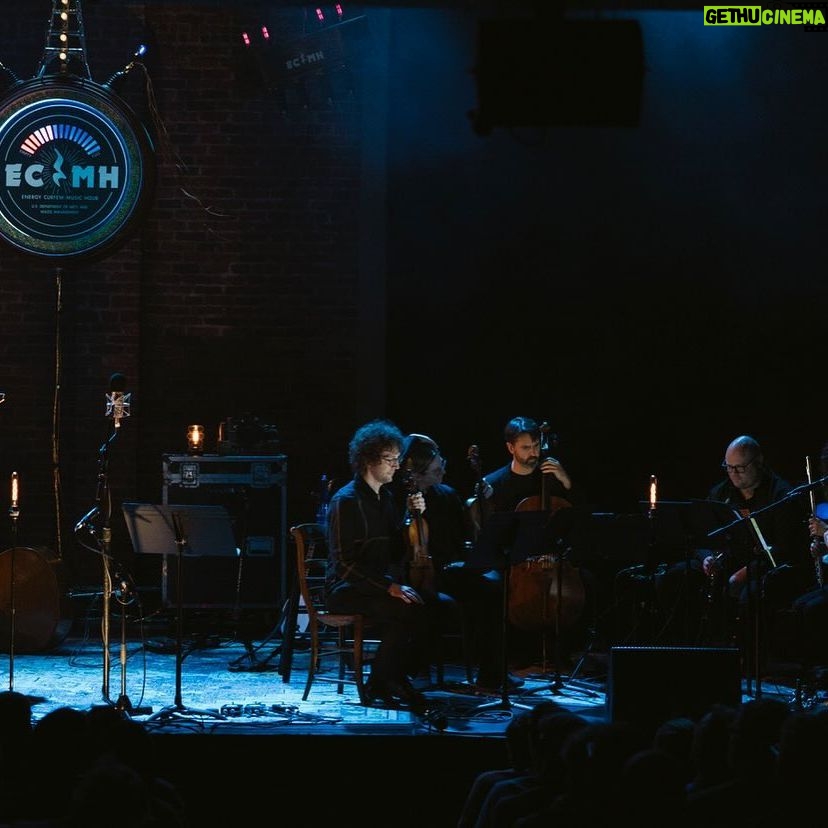 Claire Coffee Instagram - TWAS A NIGHT TO NEVER FORGET! No better way to usher in a new year than with modern miracles @norahjones & @ymusicnyc !! We have two more shows in the live, then all will be available on @audible later this year. Stay *tuned*. @energycurfewmusichour