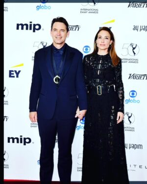 Claire Forlani Instagram - About last night , The Man won an Emmy 🌟2nd award in 2 days! We had such a fabulous night and I got to wear the Most Gorgeous @dior dress , which I LOVED 🖤 with 45 mins to get ready 😳straight off a plane , no sleep , a whirlwind few days . But it was a Blast💫🖤💫BIG Thank you to the wonderful ladies at  @dior 🖤💫🖤