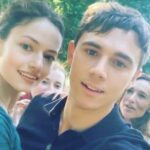 Claire Forlani Instagram – I really wanted to post this spectacular picture of Fern & me with Mackenzie & Calam. I feel really bad for them  with Me & Fern stealing the limelight like that! 👯‍♀️ #BlackBeauty 🐎 #MakingMovies 🎬 #CapeTown #SouthAfrica 🇿🇦 @fern_deacon @mackenziefoy @calamlynch 💜🐎💜