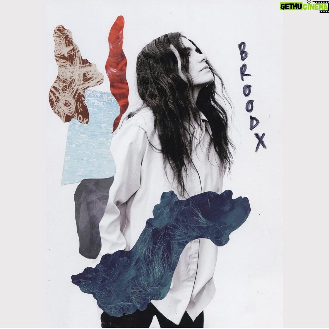 Claire Forlani Instagram - @leonanaess #Brood the album is OUT NOW 🖤🖤🖤. I’ve known Leona since she was 7 and I’m grateful to say we’re still Rocking Out and now we get to with her new album 🖤