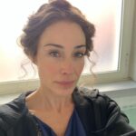 Claire Forlani Instagram – Hello Octavia @domina @fiftyfathomsproductions @skytelevision #oldestoneonset  only good lighting was in my glamorous Cinecittà bathroom.
