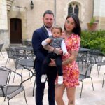 Claire Tomek Instagram - Les Russeau sont de mariage 🫡🍾