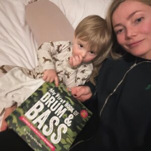 Clara Paget Instagram - Up in the Book Club 📖 🐛 🧸🌙 🦦📚#getLit