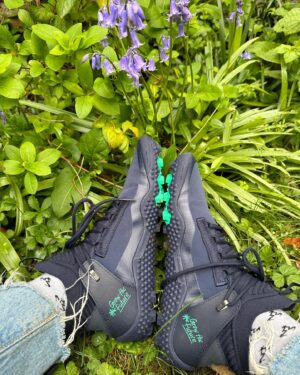 Clara Paget Instagram - Happy Earth day! With your support we can empower people to take positive action to create a happier & healthier planet..please check out the incredible @earthed.co who have collaborated with @vivobarefoot this #EarthDay with limited edition #Earthed footwear and help to launch Earthed Action Fund 🌎🌱🐸 #EarthDay VIVOBAREFOOT.COM/EARTHED #EarthedActionFund