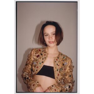 Clara Rugaard Instagram - Throwing it back to when I had a little bop with @thepopmag !
