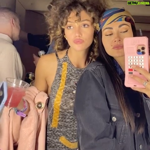 Clara Wilsey - 2.7K Likes - Coachella under a full moon 🌕🤪
Thanks @anatanaka for getting pictures of me at least one of the days ❤️