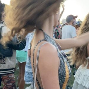 Clara Wilsey Instagram - Coachella under a full moon 🌕🤪
Thanks @anatanaka for getting pictures of me at least one of the days ❤️