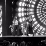 Clara Alvarado Instagram – un poquito de lo que fue la gala de los premios @aevea_eventos ✨ recién llegada de Uruguay y aún con jet lag pero con toda la energía e ilusión por compartir escenario junto a @mariliamusica una de las canciones que marcó toda una generación, vaya sueño y qué placer! 🤍🪽

Enhorabuena a todos los premiados y nominados, nos vemos en la próxima!! Lo pasamos súper bien :) 

💄 @urrsula.gala