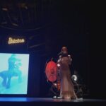 Clara Alvarado Instagram – Yo venía de minivacaciones a Ibiza pero, casualidades de la vida, terminé pasándome por @festivaldeibiza 🎦

Cada año mejoráis como el buen vino y qué ilusión reencontrarme con compañeros y compañeras que tanto admiro. Enhorabuena a todos los premiados y nominados ✨ 

Muchas gracias @helher.escribano por la invitación y a @thestandardibiza por cuidarnos con tanto cariño 🔝

El vestido con espíritu ibicenco es de @antikbatik_paris @ehmoda 🤍